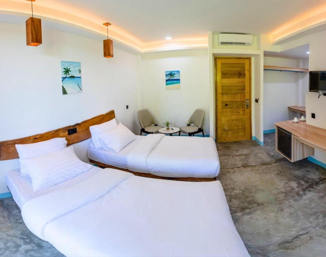 Silver County Hotel, Fuvahmulah - Maldives Экстерьер фото